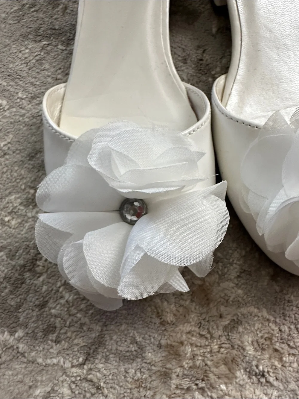 Gymboree Girls White Floral Accent Ankle-Strap Communion Flower girl 13